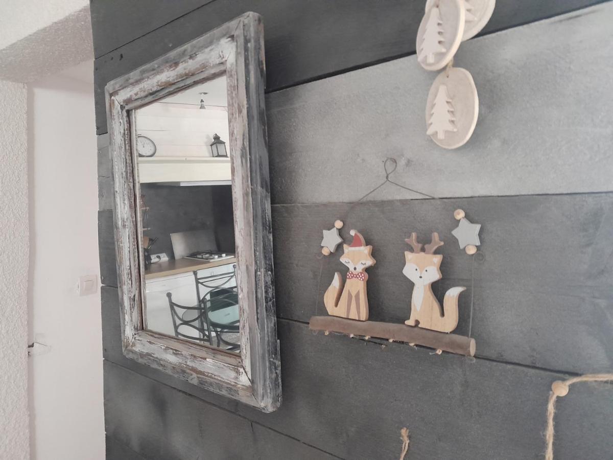 ラゴルス Le Patio Aux Hirondellesヴィラ エクステリア 写真